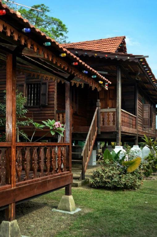 Oyo Home 90745 Desa Balqis Beach Resort Malacca Exterior foto